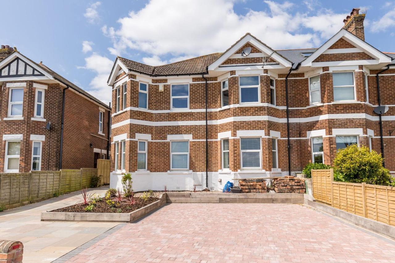 Park Lake View Poole Exterior foto