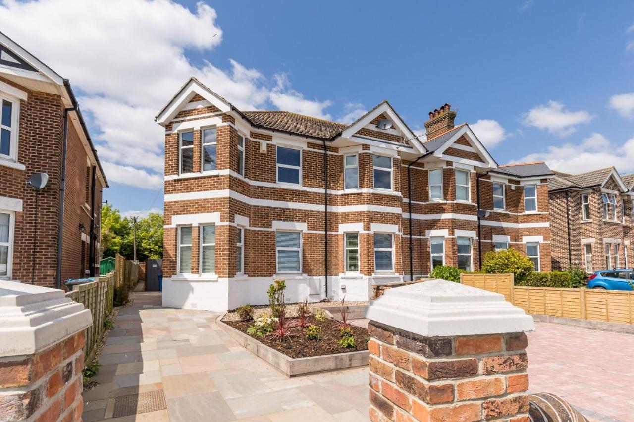 Park Lake View Poole Exterior foto