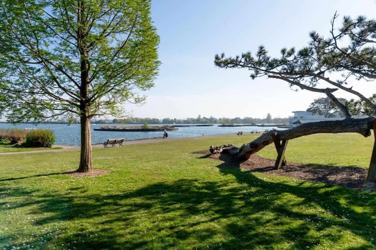 Park Lake View Poole Exterior foto